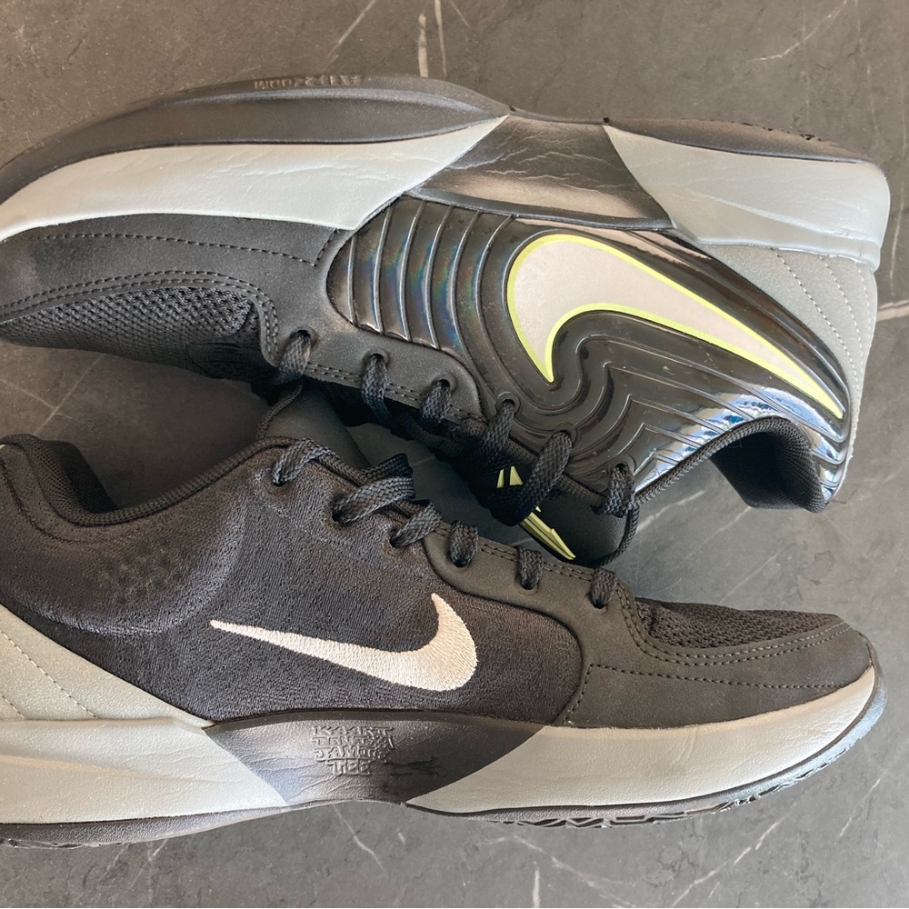 Nike Men's Ja 2 Basketball Shoes (Worn Once)